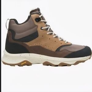 Men's Merrell Hiking Boots - Men's 9/Women's 11. New With Tags.